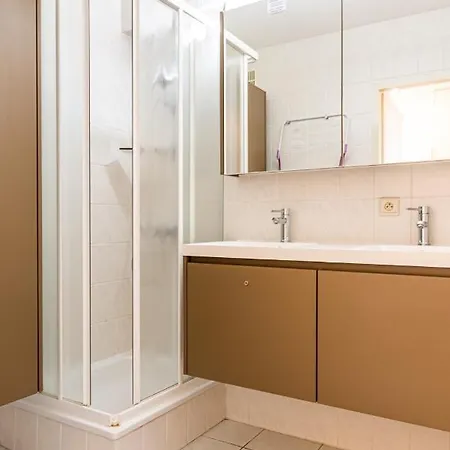 Apartamento Apartment With A Beautiful View, Close To The Beach Ostende